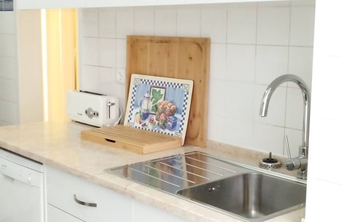 Sao Jorge de Arroios Apartment | Charming Family Apartment I