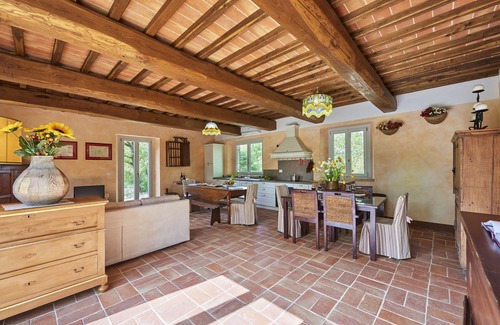 Marciano della Chiana House | Charming farmhouse immersed in the Tuscan countryside with private swimming pool and garden