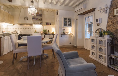 Camaiore House | Charming farmhouse in the hills with private pool, sea view, dream panorama