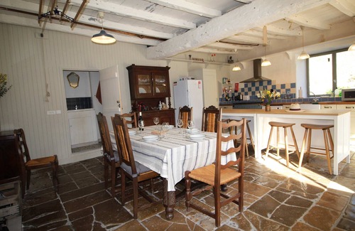 Theil-Rabier House | Charming French stone house with pool - Sleeps 10
