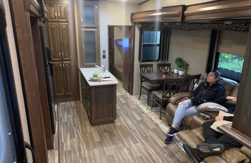 Stockton House | Charming full furnished RV, Close to Country clubs and Universities