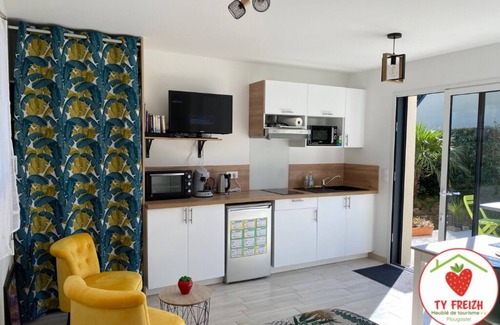 Plougastel-Daoulas Apartment | Charming furnished studio with terrace and south-facing garden for 2p, near town