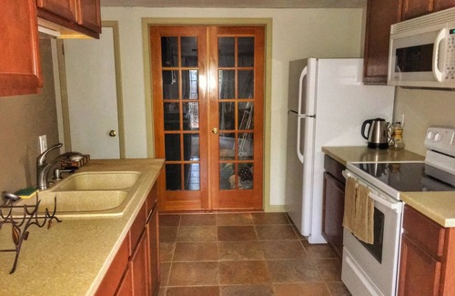 Golden House | Charming Guest Suite Close to Downtown Golden