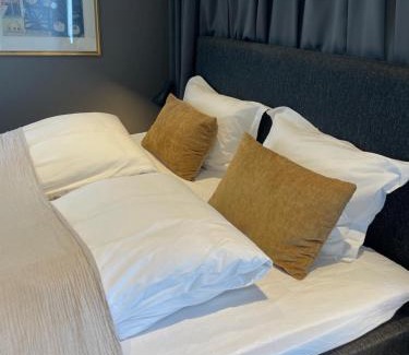 Sandefjord Apartment | Charming Guesthouse near city center - parking available