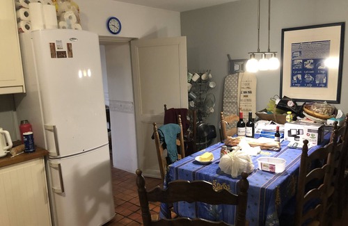 Couze-et-Saint-Front Cottage | Charming hillside cottage with a view of the town and Dordogne Valley