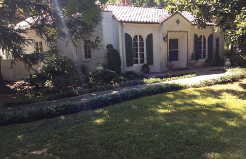 High Point House | Charming High Point Historical Home only minutes from HPU and Furniture Market