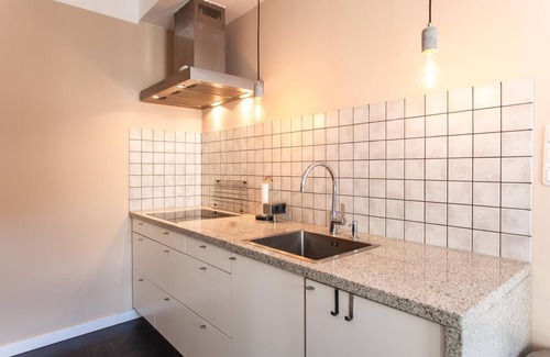 Eijsden Villa | Charming hillside villa near Maastricht
