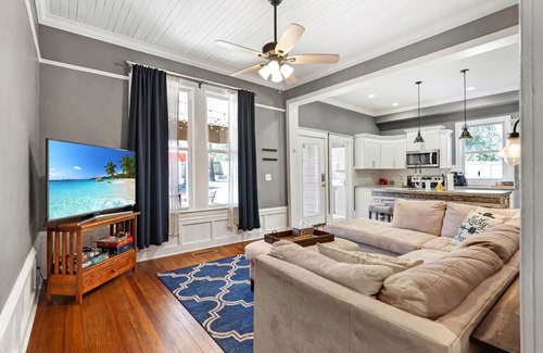 Carthage House | Charming Historic Home in Downtown Carthage – Walk to Coffee, Breweries & More!