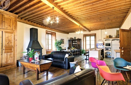 Sauvain Cottage | Charming Historical Cottage with Modern Amenities, Fireplace, and Garden in Scenic French Village