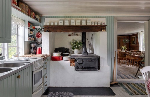 Bor House | Charming holiday house with unique garden outside Värnamo | SE07039