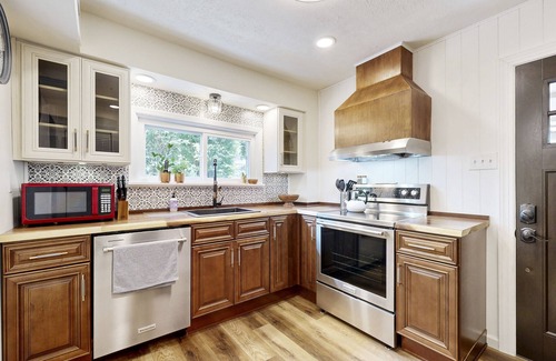 Alverton House | Charming home with patio & amazing location- Dog friendly