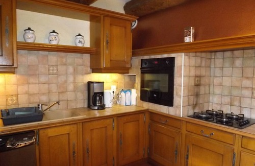 Albepierre-Bredons Cottage | Charming House in Auvergne: Ski, Nature, and Medieval Sites Nearby