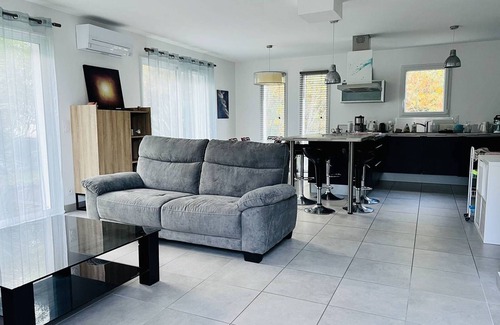 Hasparren House | Charming House in Hasparren Center, 2 Bedrooms, Enclosed Garden, Pet-Friendly, Parking Included