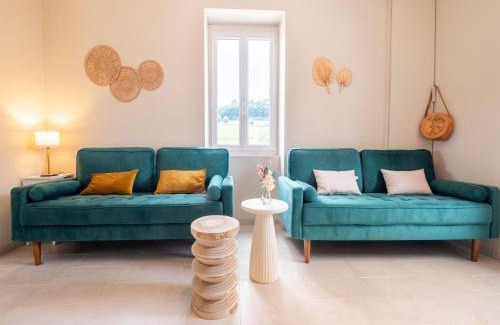 Hautefort House | Charming House in Hautefort with Pool & Nature