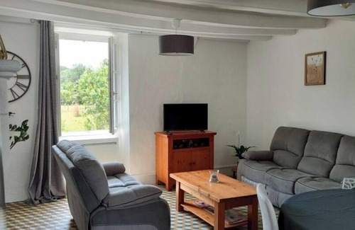Murs-Erigne House | Charming house on the banks of the Louet