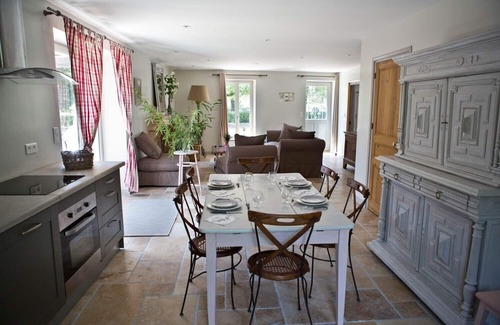 Bouilland House | CHARMING HOUSE WITH COURTYARD GARDEN BEAUTIFULLY RESTORED bucolic Village *