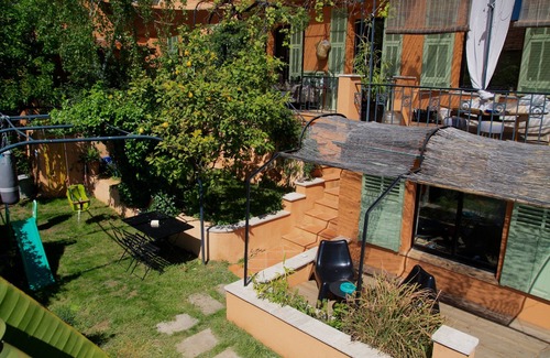 Saint-Roch House | CHARMING HOUSE WITH GARDEN. SEVERAL OUTDOOR SPACES. CALM IN THE CITY