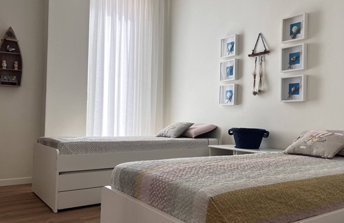 Jala Apartment | Charming House with Seaview-5 min from the beach!