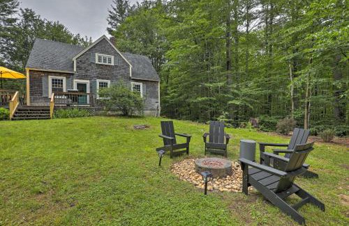 Jaffrey House | Charming Jaffrey Cottage with Deck and Grill!
