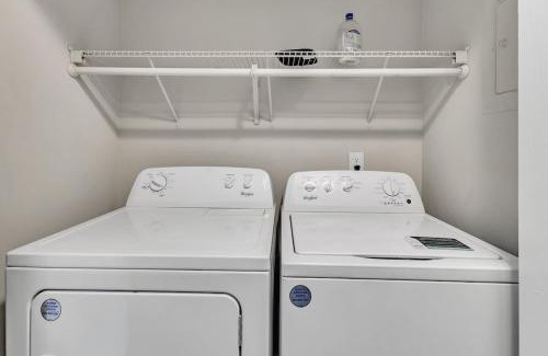 Durham Apartment | Charming King 2BR Suite in Research Triangle Park