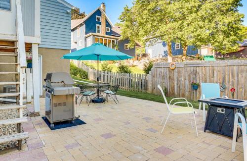 Lake Mills House | Charming Lake Mills Home Near Rock Lake and Beach