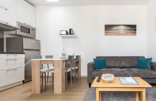 Quartier du Stade House | Charming little house 250 metres from the beach