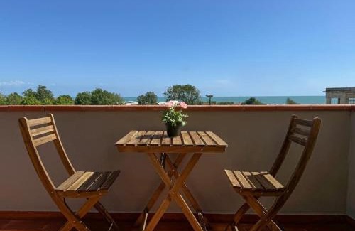 Marinella di Sarzana Apartment | Charming Loft Fronte Mare