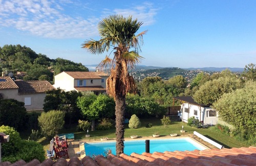 Manosque Apartment | Charming loft "Lou cigaloun"