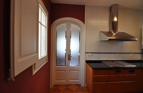 La Nova Esquerra de l'Eixample Apartment | Charming, Luminous & Quiet, Top floor, Big Terrace, WIFI, Centric.