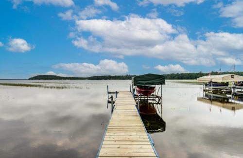 New York Mills House | Charming Minnesota Cabin with Dock on Big Pine Lake!