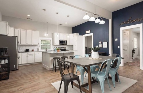 Rock Hill House | Charming Modern Farm House-5 min from Sport Center