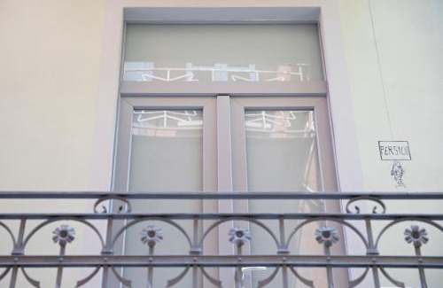 Luino Apartment | CHARMING MOMENT di Villa Porta - Residenza Porto Vecchio