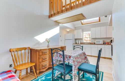 Old Lyme House | Charming Old Lyme Cottage, Steps to Private Beach!