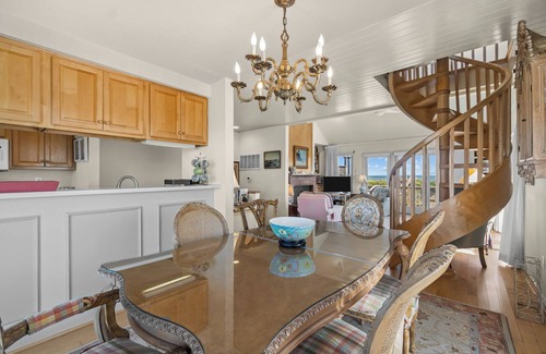 Duck House | Charming Outer Banks townhome located in Sanderling with unmatched panoramic views
