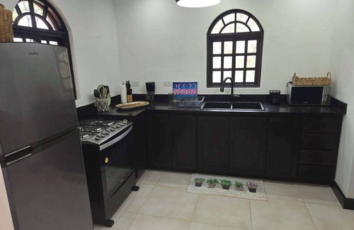 Veraguas House | Charming 2-bedroom house in Los Islotes community with beach access