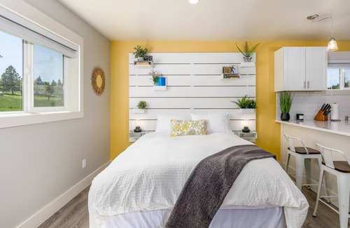 White Salmon House | Charming Private Guest House Just 1 Mile from Downtown White Salmonnnnnnnn