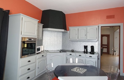 Sivry-sur-Meuse Cottage | Charming Renovated House in Countryside, Near Verdun – Family-Friendly, Modern Amenities