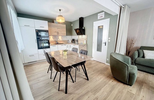 Jullouville-les-Pins Apartment | Charming Renovated Apartment, Central Jullouville, 1 Bed, 4 Guests, Parking, 100m from Beach
