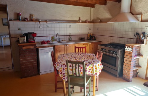 Vandieres Cottage | Charming Renovated Mill with Trout Fishing, Near Metz and Nancy