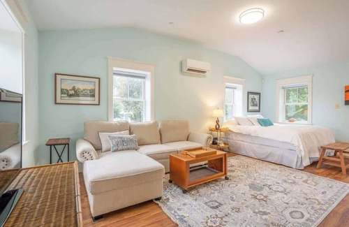 Eastport House | Charming Rental in the Heart of Annapolis