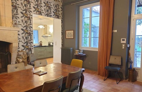Salleboeuf Villa | Charming residence with pool and air conditioning near Bordeaux