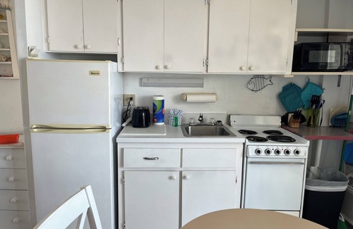 Ocean Dunes Resort | Charming resort in Daytona Beach, Beautiful Oceanview with King size bed 517