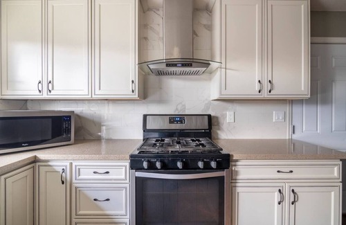 Berryessa House | Charming Retreat in the Heart of San Jose - Your Perfect Getaway!