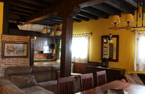 Casarejos Cottage | Charming rural house typical of the area, in the Rio Lobos Canyon
