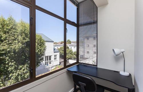 Claremont Apartment | Charming & Serene 1-Bedroom Retreat in Claremont