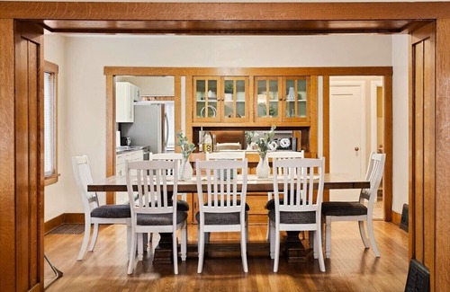 Spokane House | Charming & Spacious Craftsman House