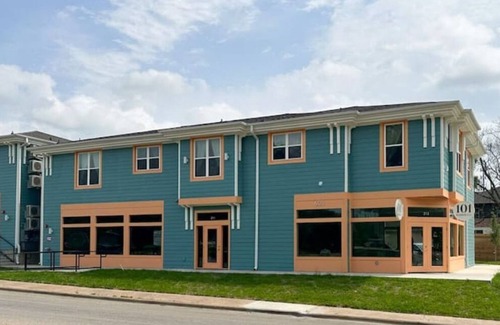 Downtown Apartment | Charming & Spacious Hideaway by Downtown Bryan