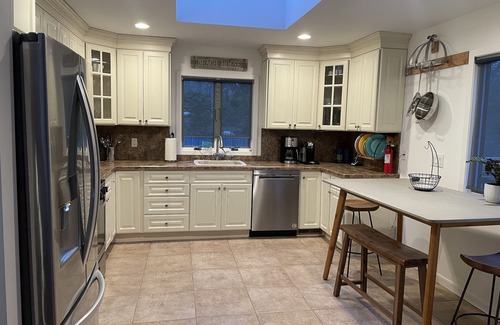 Springs House | Charming, spacious 3 bedroom, 3 bath East Hampton Springs house