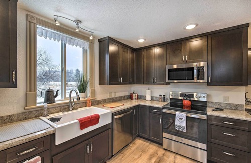 Stevensville House | Charming Stevensville Home w/Open Yard!
