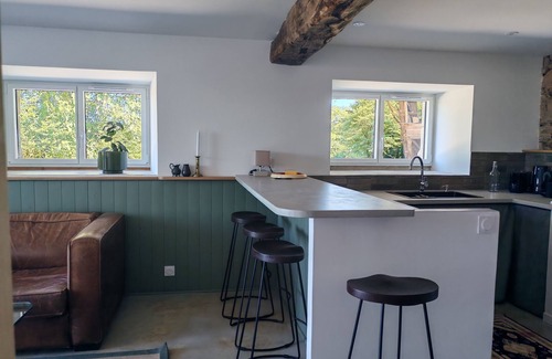 Surzur House | Charming stone house 10 minutes from the beach, in absolute peace and quiet